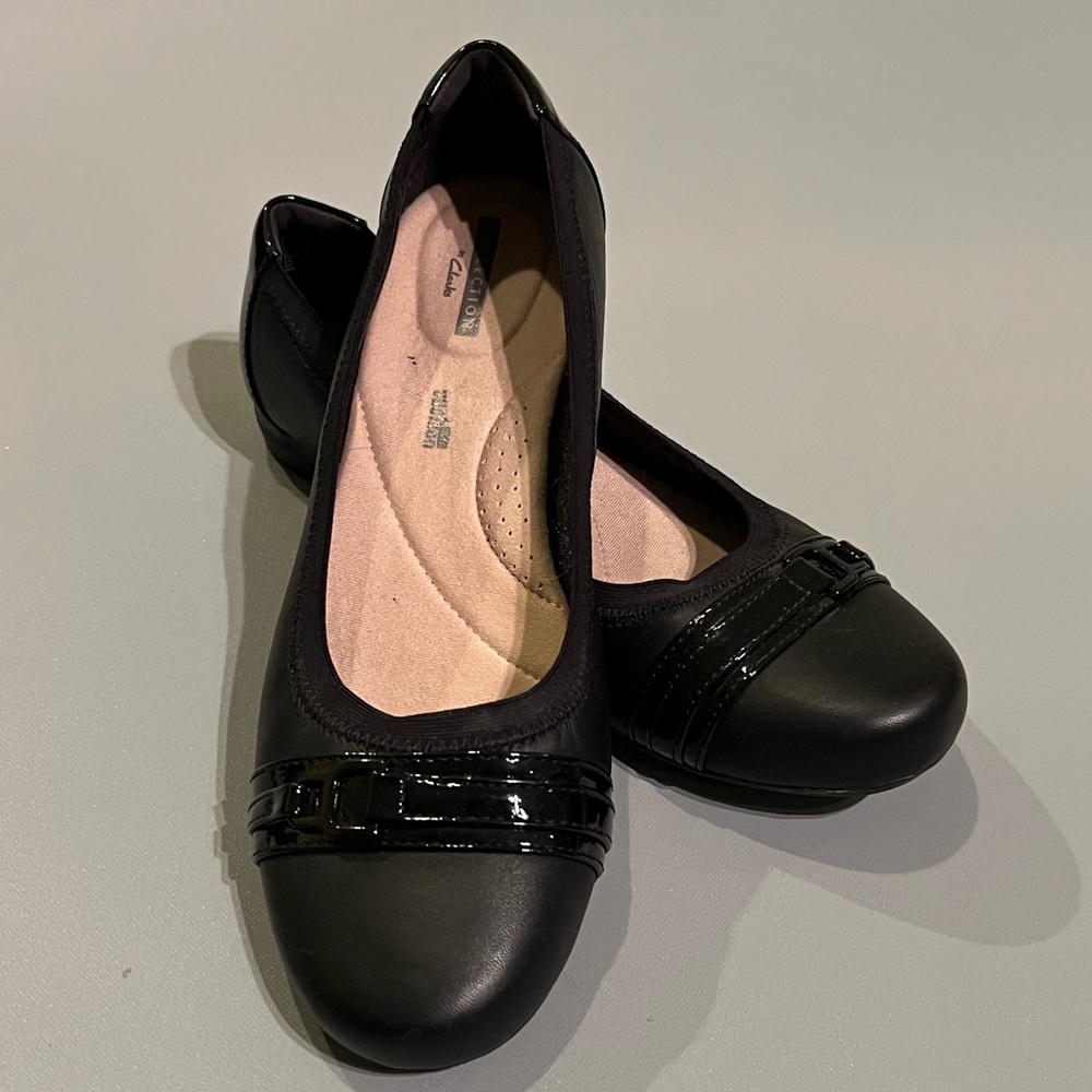 Clarks Comfort Cushion Ballet Flats 9.5 **NWOT**
